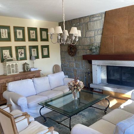 Los Cedros, Gran Chalet Con Piscina Y Apartamento En Navacerrada Exteriér fotografie