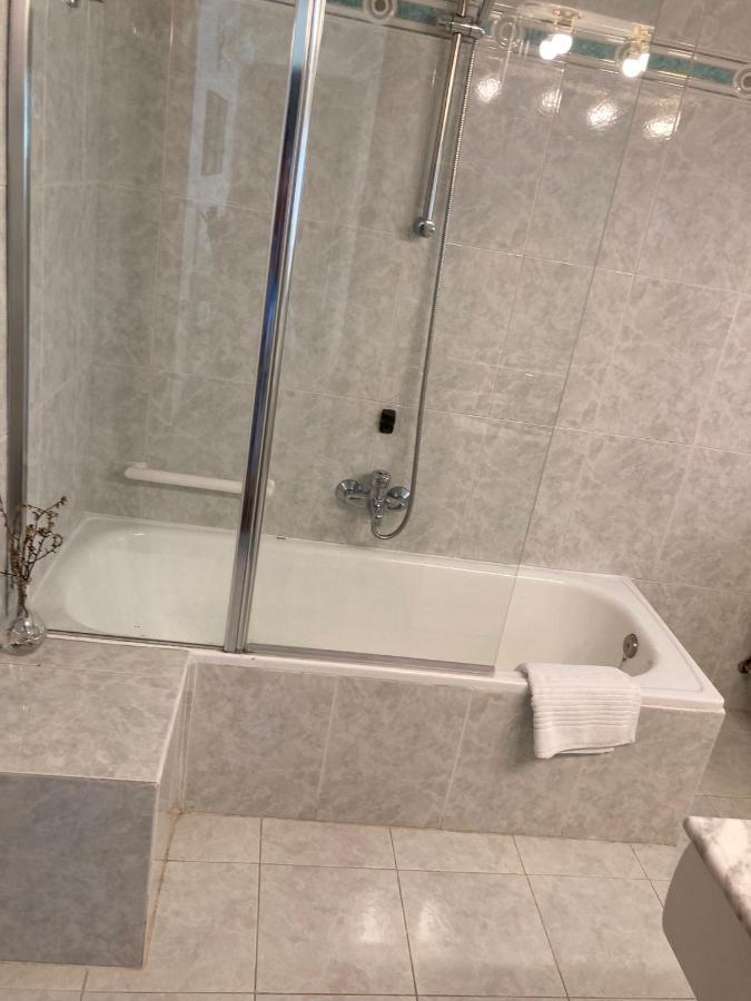 Los Cedros, Gran Chalet Con Piscina Y Apartamento En Navacerrada Exteriér fotografie
