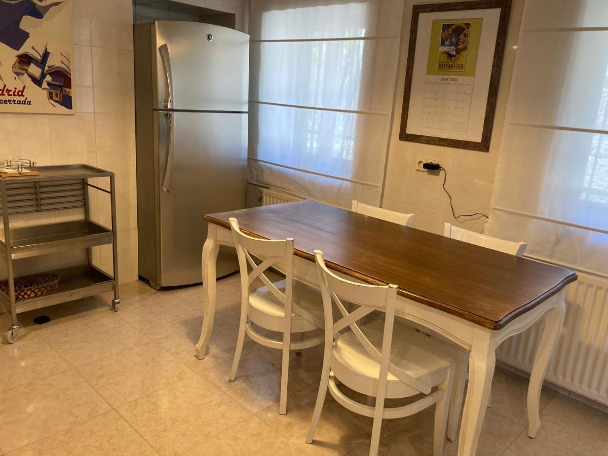 Los Cedros, Gran Chalet Con Piscina Y Apartamento En Navacerrada Exteriér fotografie